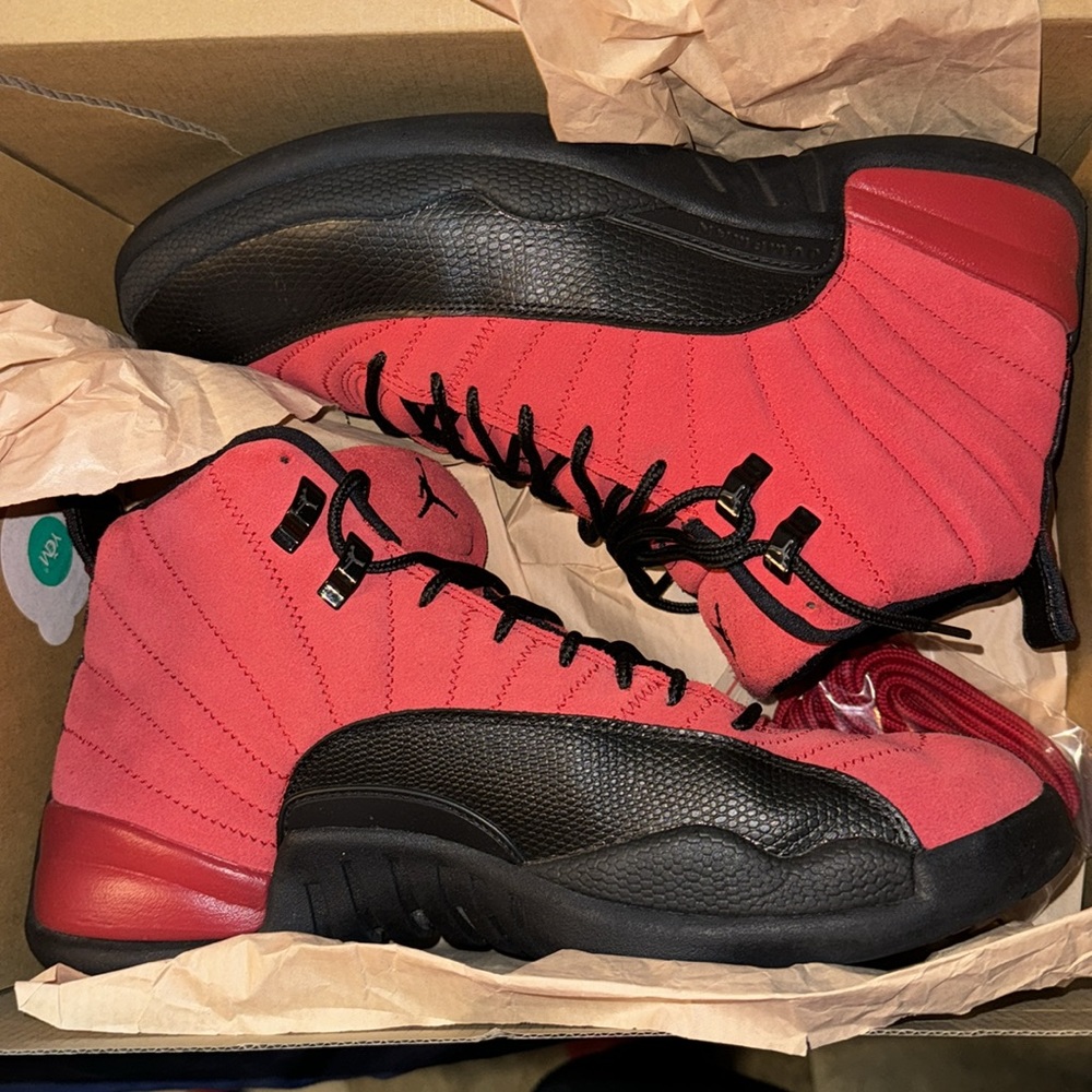 JORDAN 12